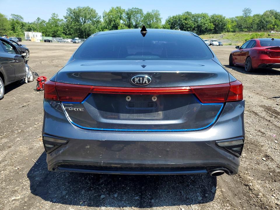 2019 Kia Forte მანქანა იყიდება აუქციონზე, vin: 3KPF24AD4KE069474, აუქციონის ნომერი: 59740376