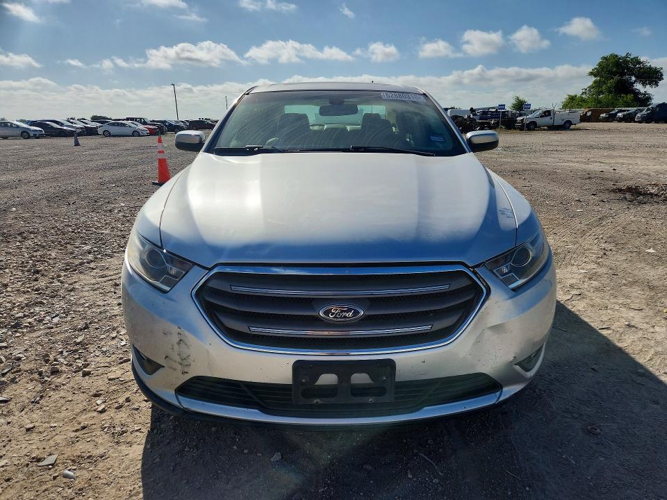 2015 Ford Taurus მანქანა იყიდება აუქციონზე, vin: 1FAHP2E89FG114092, აუქციონის ნომერი: 62880316
