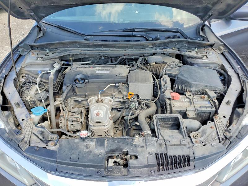 2017 Honda Accord მანქანა იყიდება აუქციონზე, vin: 1HGCR2F11HA137700, აუქციონის ნომერი: 60261756