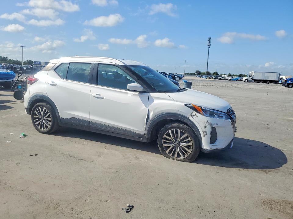 61500706 :رقم المزاد ، 3N1CP5CV0ML530946 vin ، 2021 Nissan Kicks مزاد بيع