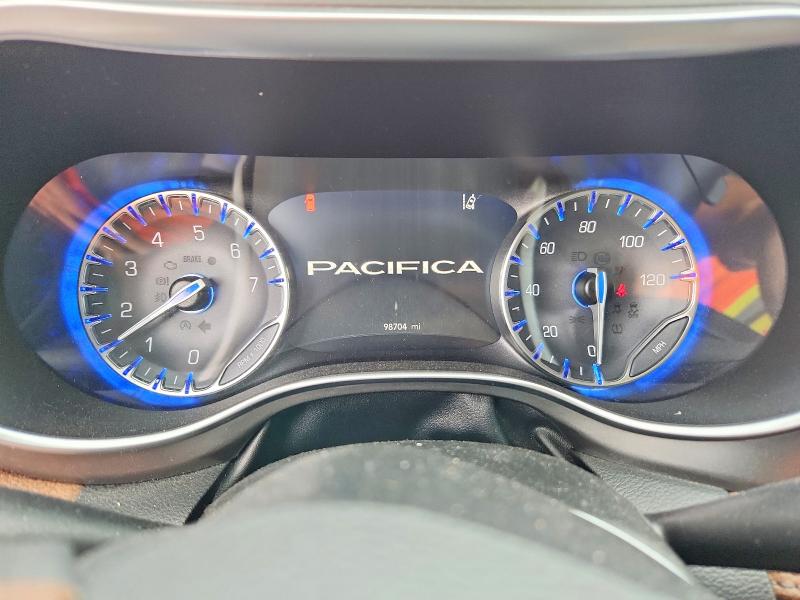 61522006 :رقم المزاد ، 2C4RC1GG9LR103015 vin ، 2020 Chrysler Pacifica مزاد بيع