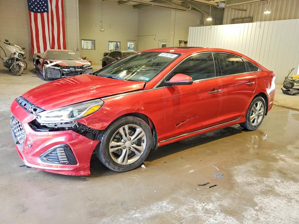 60792766 :رقم المزاد ، 5NPE34AF0KH755713 vin ، 2019 Hyundai Sonata مزاد بيع