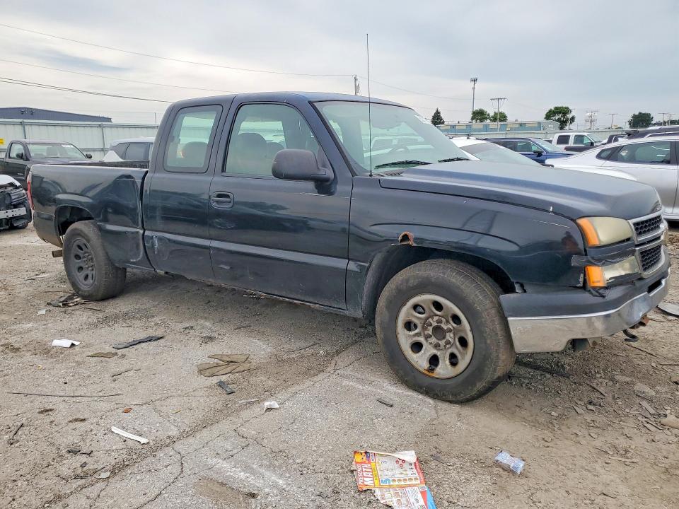 Продажа на аукционе авто 2007 Chevrolet Silverado, vin: 1GCEC19X27Z102179, номер лота: 63317996