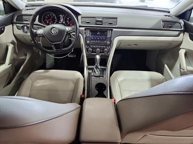 Продажа на аукционе авто 2018 Volkswagen Passat, vin: 1VWAA7A39JC008016, номер лота: 59597336