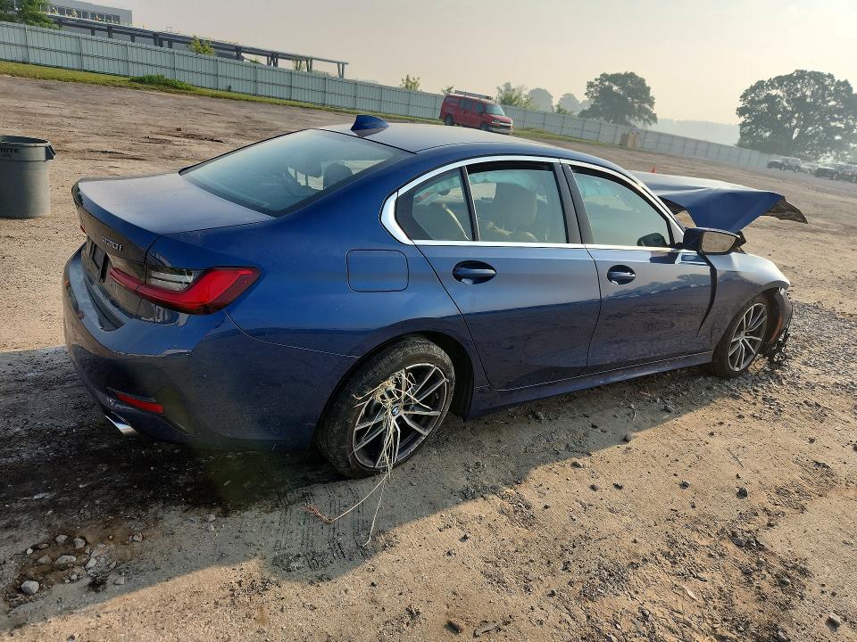 61311796 :رقم المزاد ، 3MW5R7J06M8B96036 vin ، 2021 Bmw 330xi مزاد بيع