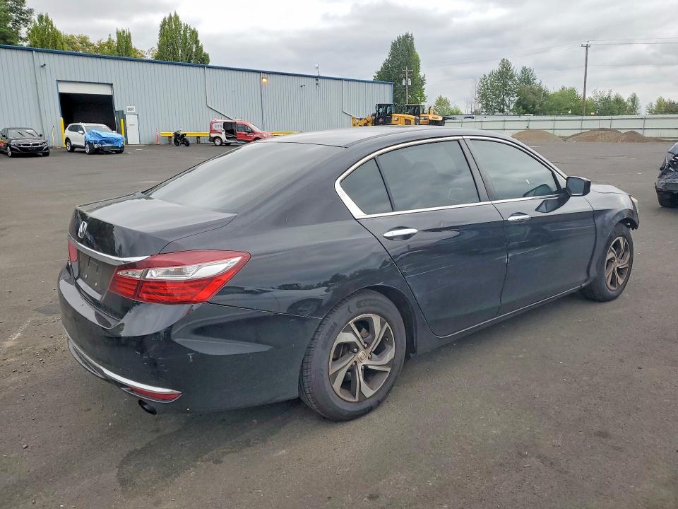 61059796 :رقم المزاد ، 1HGCR2F3XGA203726 vin ، 2016 Honda Accord مزاد بيع