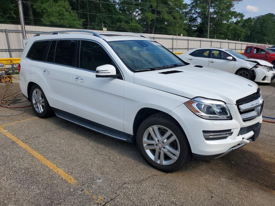 Продажа на аукционе авто 2015 Mercedes-benz Gl, vin: 4JGDF6EE9FA517951, номер лота: 62709216