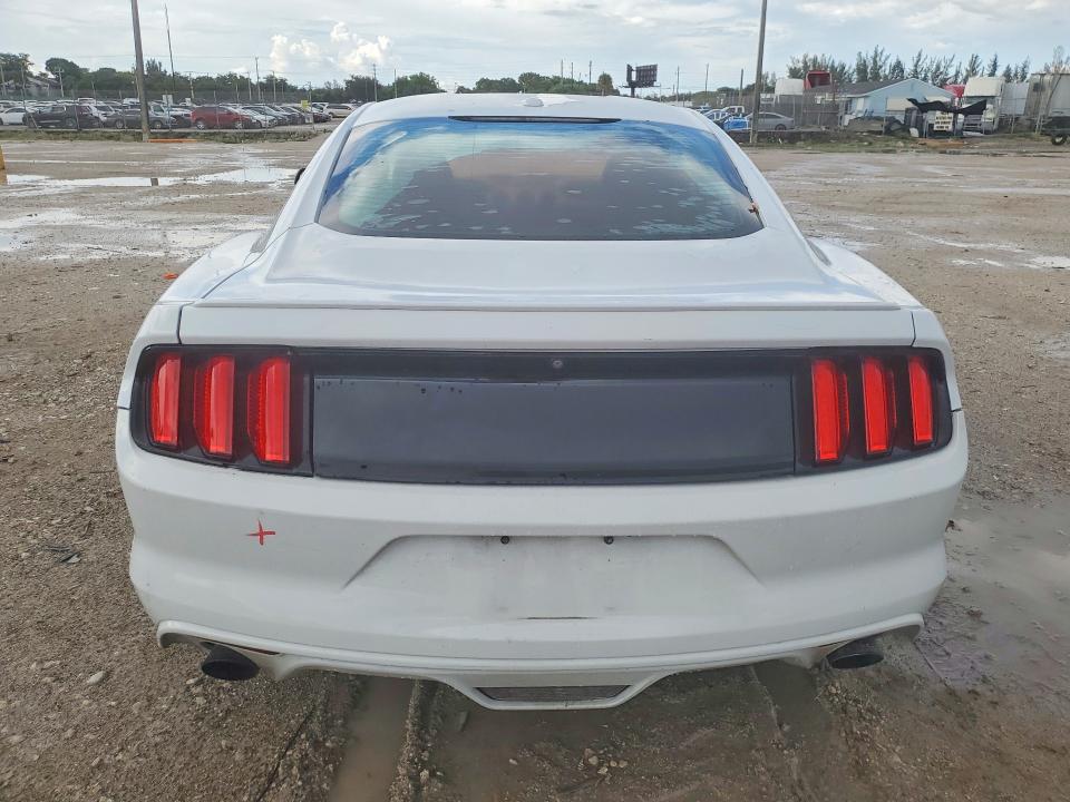 62460446 :رقم المزاد ، 1FA6P8TH6F5396748 vin ، 2015 Ford Mustang مزاد بيع