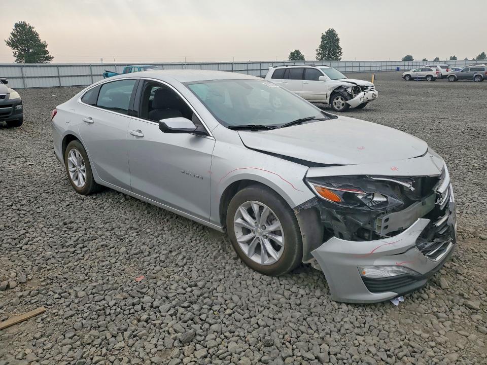 Продаж на аукціоні авто 2022 Chevrolet Malibu, vin: 1G1ZD5ST0NF105103, номер лоту: 62101036