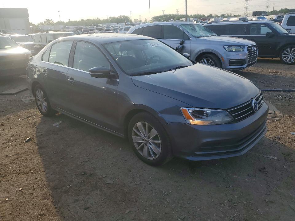 62061566 :رقم المزاد ، 3VWD67AJ4GM316800 vin ، 2016 Volkswagen Jetta مزاد بيع