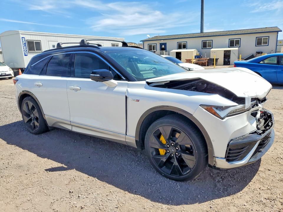 61187426 :رقم المزاد ، 4W5XHPRL4RZ500557 vin ، 2024 Acura Zdx مزاد بيع