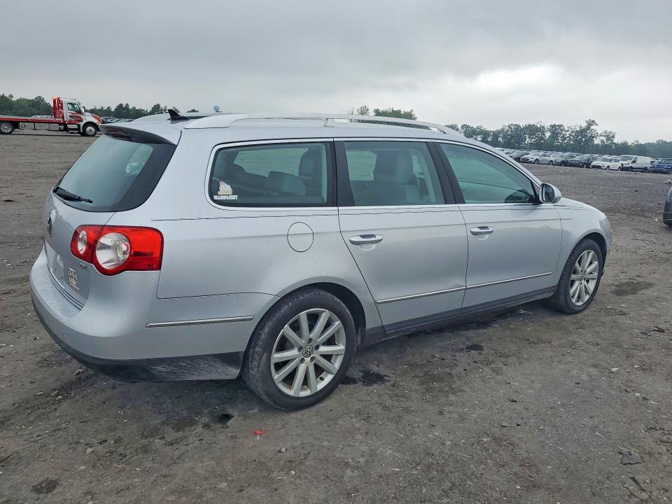 59823906 :رقم المزاد ، WVWXK7AN2AE148425 vin ، 2010 Volkswagen Passat مزاد بيع