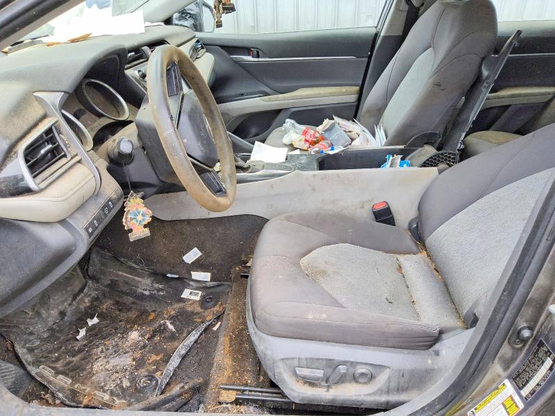58064226 :رقم المزاد ، 4T1C11AK6LU884647 vin ، 2020 Toyota Camry مزاد بيع