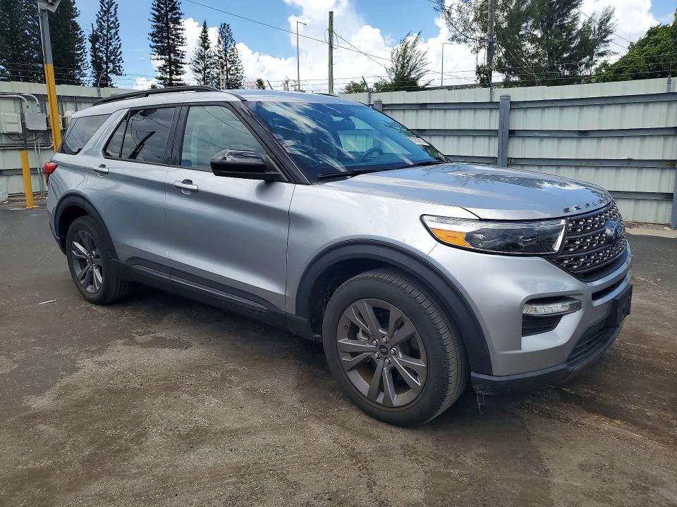 63165036 :رقم المزاد ، 1FMSK7DH5NGA16815 vin ، 2022 Ford Explorer مزاد بيع