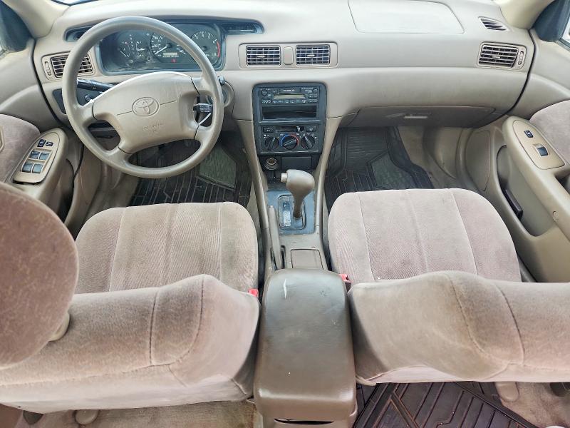 1998 Toyota Camry მანქანა იყიდება აუქციონზე, vin: JT2BG22K3W0119399, აუქციონის ნომერი: 61981636