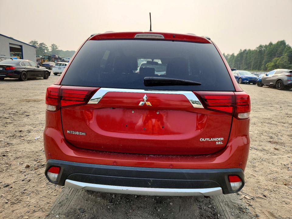 61309636 :رقم المزاد ، JA4AD3A33GZ005261 vin ، 2016 Mitsubishi Outlander مزاد بيع