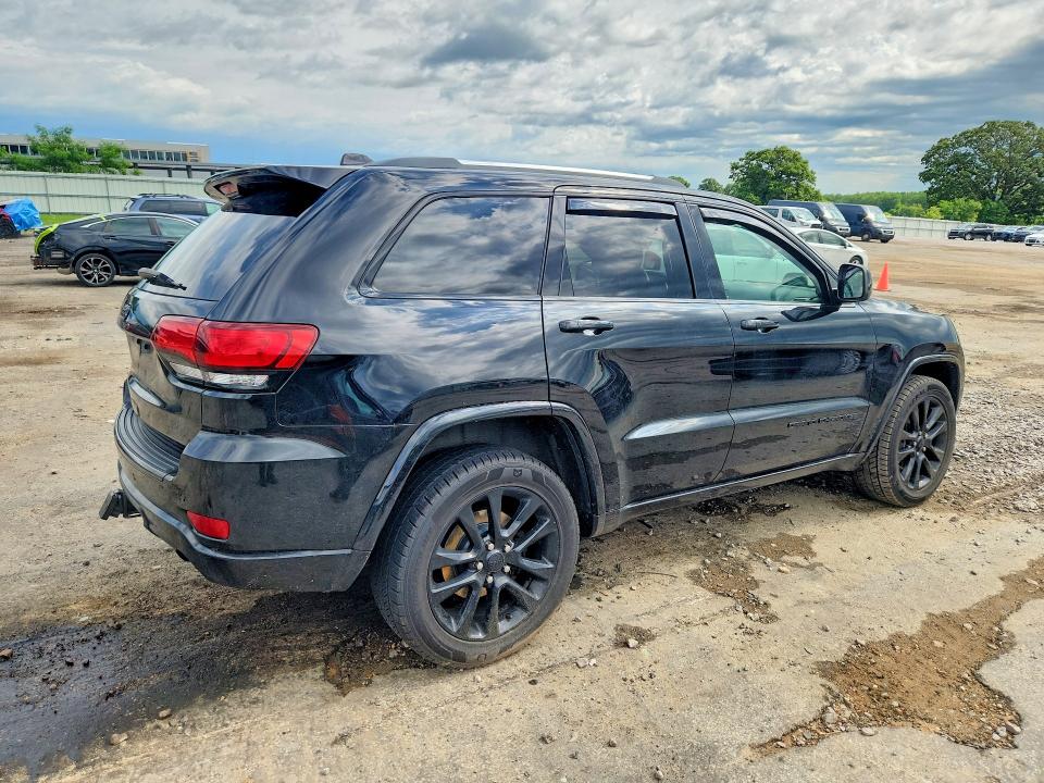 59538676 :رقم المزاد ، 1C4RJFAG9JC384010 vin ، 2018 Jeep Grand Cherokee مزاد بيع