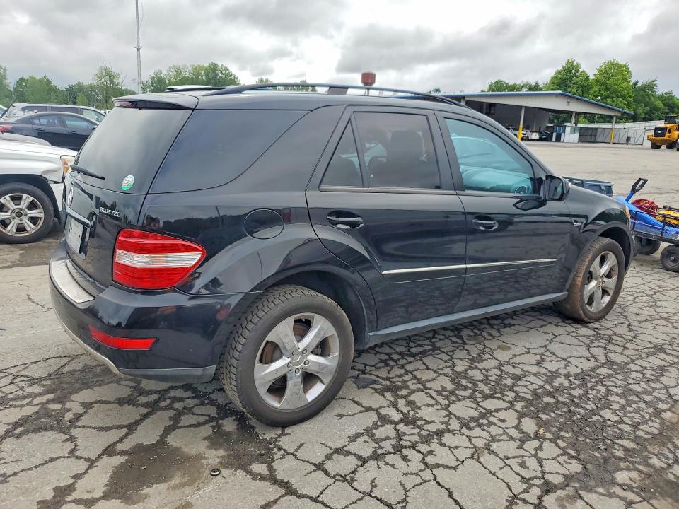 63123446 :رقم المزاد ، 4JGBB25E69A501576 vin ، 2009 Mercedes-benz Ml مزاد بيع