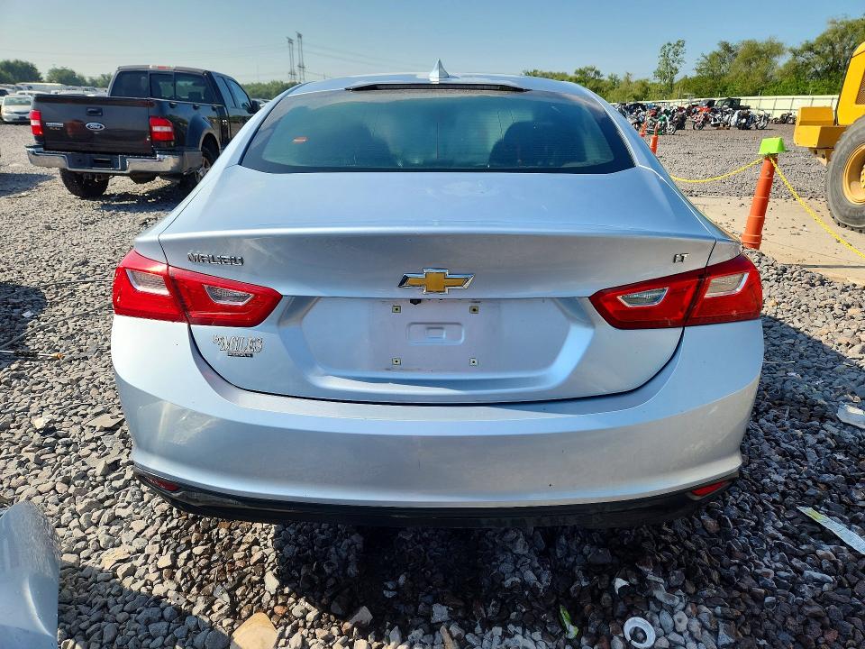 Продажа на аукционе авто 2018 Chevrolet Malibu, vin: 1G1ZD5ST1JF161755, номер лота: 60704186