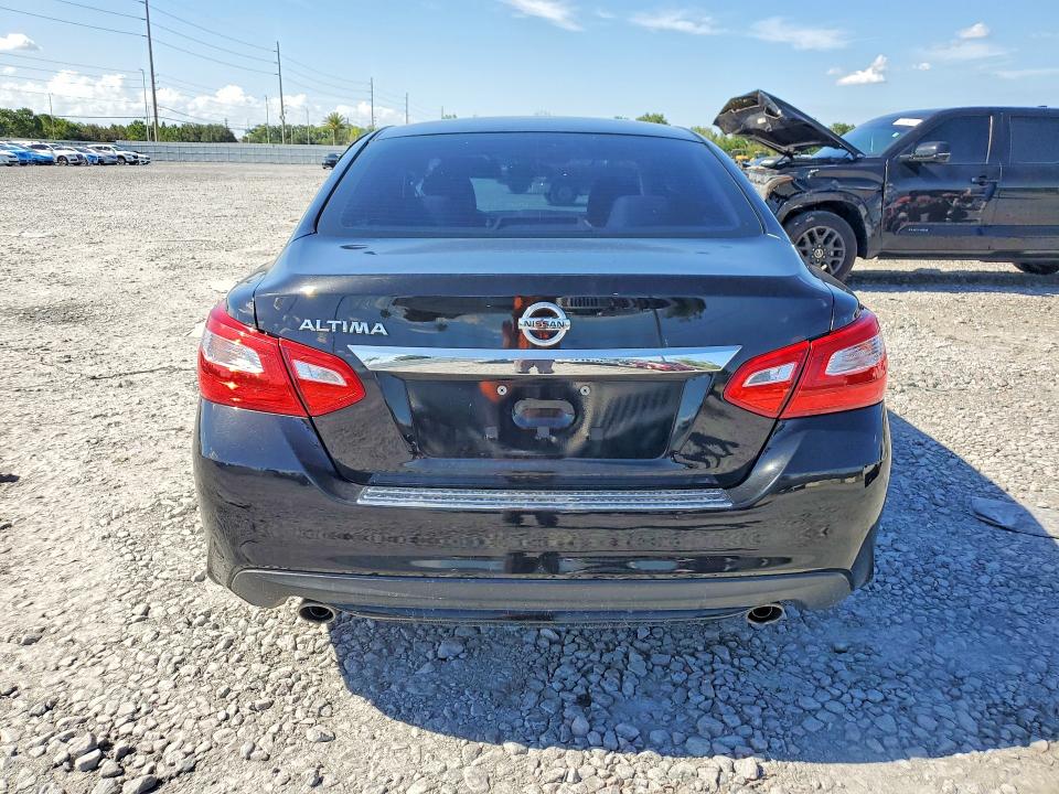 Продажа на аукционе авто 2017 Nissan Altima, vin: 1N4AL3AP0HN308881, номер лота: 62102506