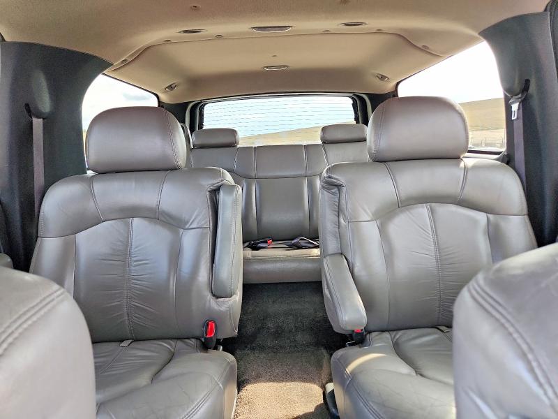 62659796 :رقم المزاد ، 1GNFK16Z62J205763 vin ، 2002 Chevrolet Suburban مزاد بيع
