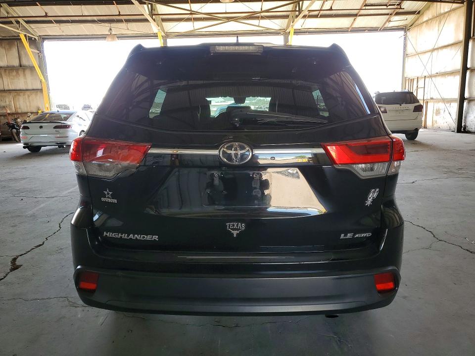 Продаж на аукціоні авто 2019 Toyota Highlander, vin: 5TDBZRFH4KS961104, номер лоту: 59720476