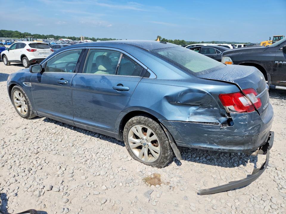 2010 Ford Taurus მანქანა იყიდება აუქციონზე, vin: 1FAHP2HW7AG150768, აუქციონის ნომერი: 60925476