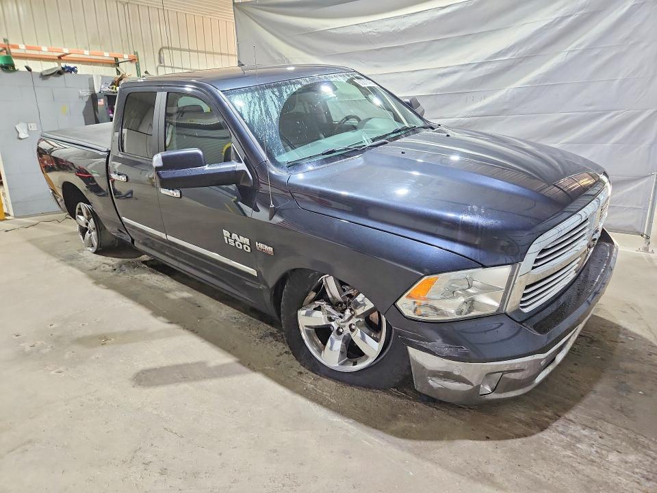 60271496 :رقم المزاد ، 1C6RR7GT0JS198985 vin ، 2018 Ram 1500 مزاد بيع
