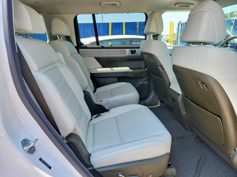 2025 Hyundai Santa Fe მანქანა იყიდება აუქციონზე, vin: 5NMP5DG19SH068712, აუქციონის ნომერი: 60875056