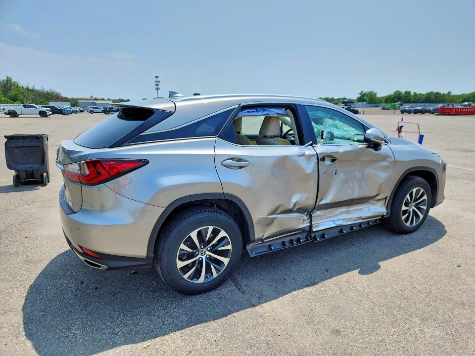 62075646 :رقم المزاد ، 2T2HZMDA9NC357902 vin ، 2022 Lexus Rx مزاد بيع