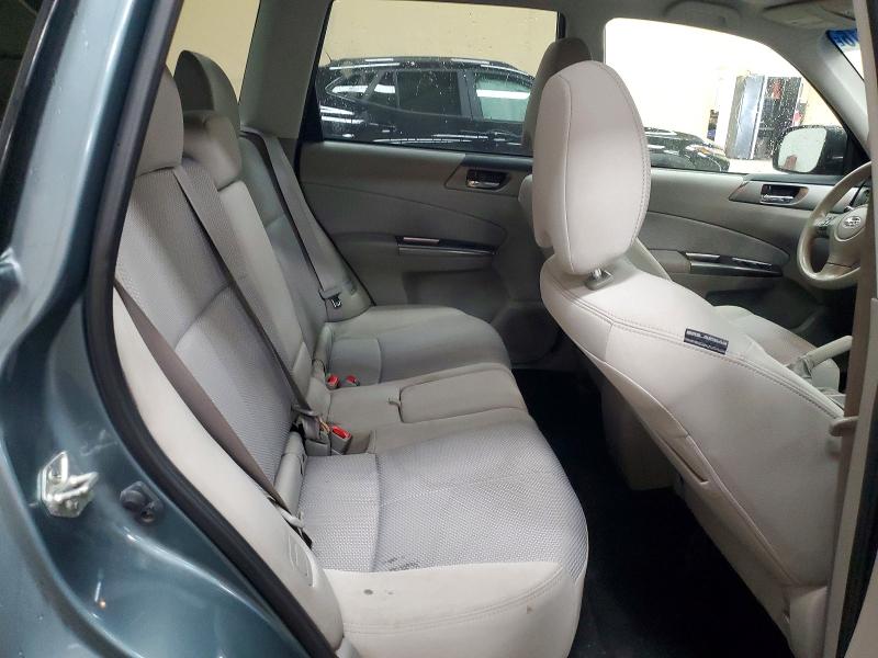 61895916 :رقم المزاد ، JF2SHADC9CH460213 vin ، 2012 Subaru Forester مزاد بيع
