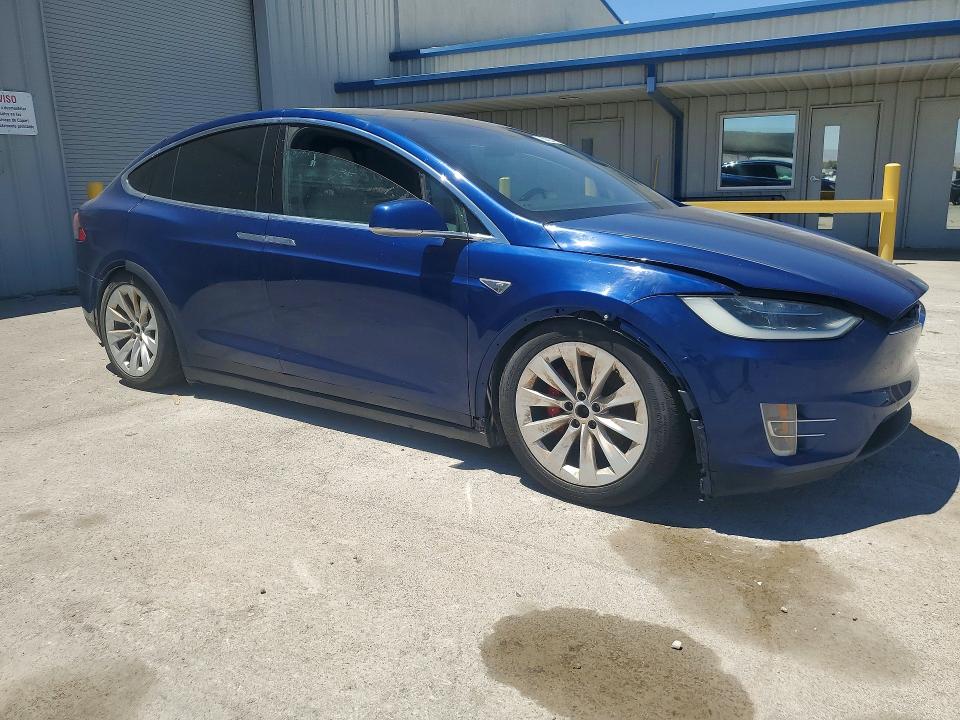 2016 Tesla Model X მანქანა იყიდება აუქციონზე, vin: 5YJXCBE4XGF006994, აუქციონის ნომერი: 60493446
