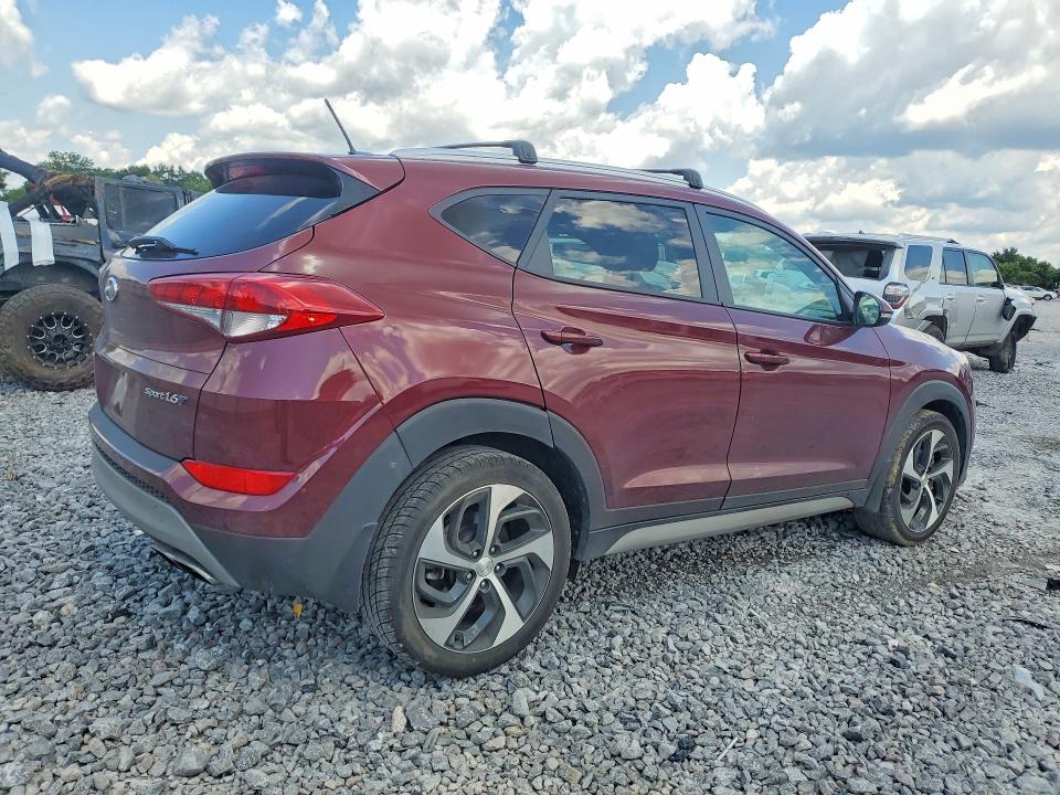 Продажа на аукционе авто 2017 Hyundai Tucson, vin: KM8J33A23HU533764, номер лота: 60423236