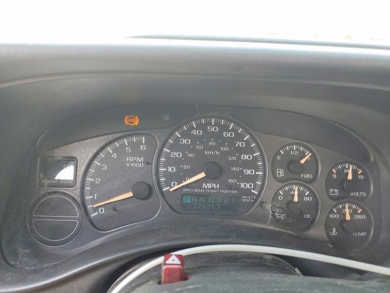 62623146 :رقم المزاد ، 2GCEC19V121233975 vin ، 2002 Chevrolet Silverado مزاد بيع