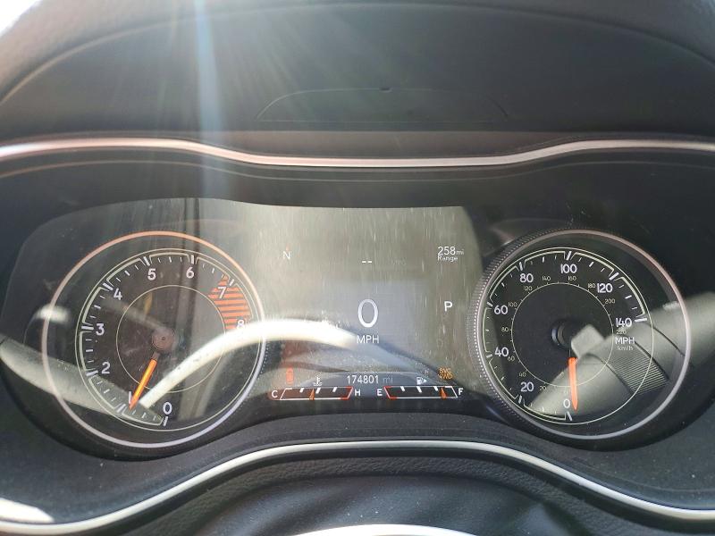 2019 Jeep Cherokee მანქანა იყიდება აუქციონზე, vin: 1C4PJMBX8KD139513, აუქციონის ნომერი: 63327926