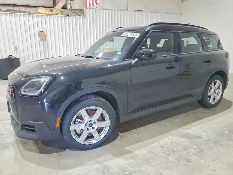 Продажа на аукционе авто 2027 Mini Countryman, vin: WMZ23GA03V7V53215, номер лота: 58769226