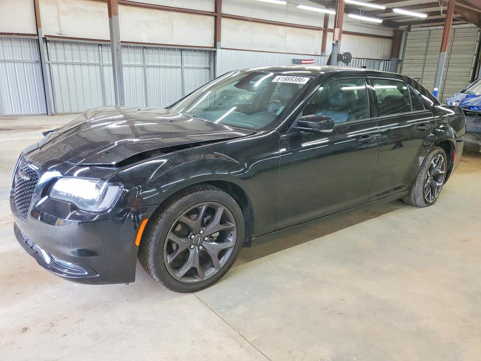 Продажа на аукционе авто 2023 Chrysler 300, vin: 2C3CCABG0PH561037, номер лота: 61989386