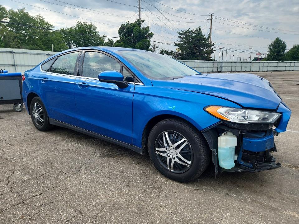 Продажа на аукционе авто 2020 Ford Fusion, vin: 3FA6P0G73LR135332, номер лота: 61767926