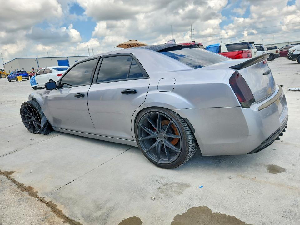 61022266 :رقم المزاد ، 2C3CCAAG5GH211923 vin ، 2016 Chrysler 300 مزاد بيع