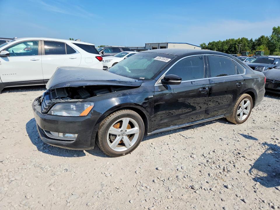 Продажа на аукционе авто 2015 Volkswagen Passat, vin: 1VWAT7A31FC103526, номер лота: 60670936