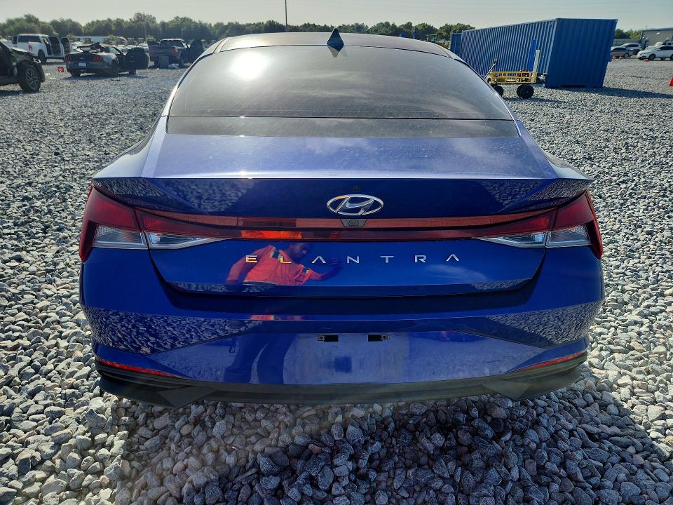 61059056 :رقم المزاد ، 5NPLM4AG3MH026749 vin ، 2021 Hyundai Elantra مزاد بيع