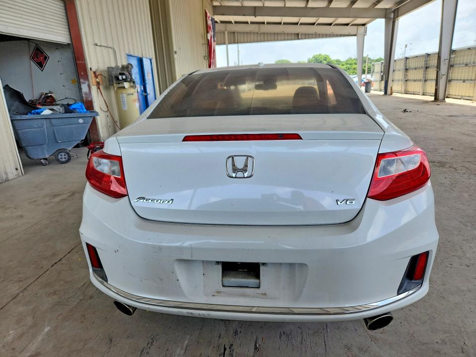 Продажа на аукционе авто 2015 Honda Accord, vin: 1HGCT2B83FA008908, номер лота: 60046286