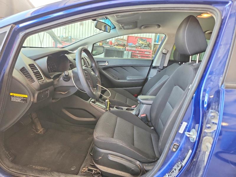 59820096 :رقم المزاد ، 3KPFK4A76HE156554 vin ، 2017 Kia Forte مزاد بيع