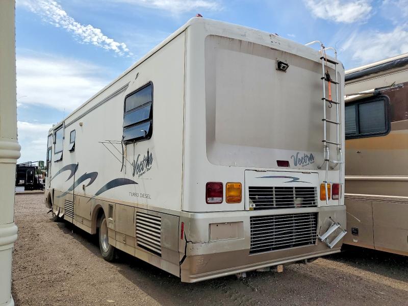 57689436 :رقم المزاد ، 4UZ6XFBC0TC842738 vin ، 1996 Winnibago Recreational Vehicle (rv) مزاد بيع