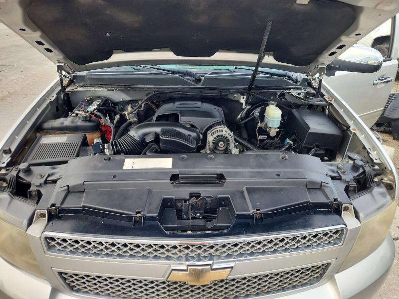 60741226 :رقم المزاد ، 3GNMCFE06BG178599 vin ، 2011 Chevrolet Avalanche مزاد بيع