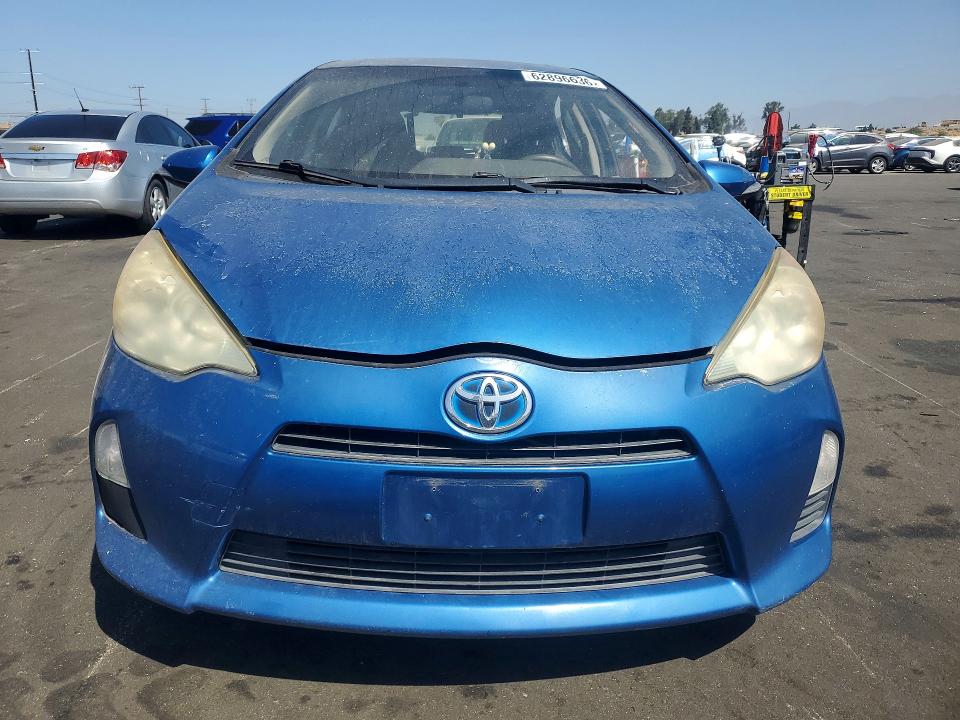 Продажа на аукционе авто 2012 Toyota Prius C, vin: JTDKDTB38C1009954, номер лота: 62896636