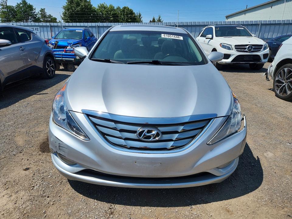 2013 Hyundai Sonata მანქანა იყიდება აუქციონზე, vin: 5NPEB4AC4DH656937, აუქციონის ნომერი: 61051446