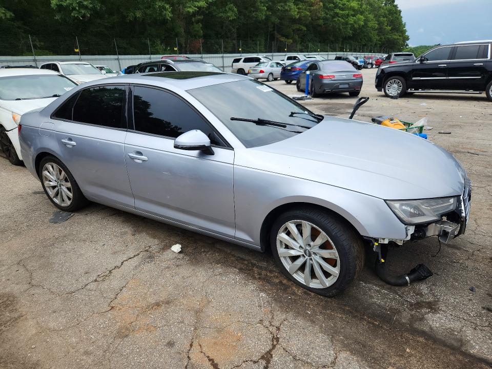 2017 Audi A4 მანქანა იყიდება აუქციონზე, vin: WAUGNAF45HN037993, აუქციონის ნომერი: 62693976