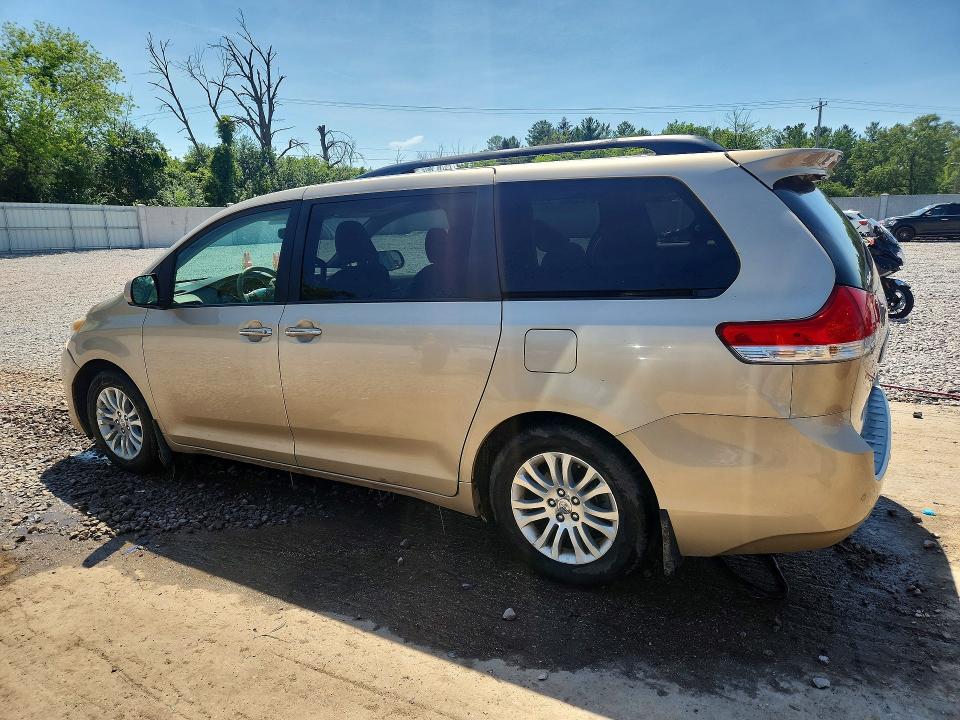 Продажа на аукционе авто 2013 Toyota Sienna, vin: 5TDYK3DC3DS304042, номер лота: 59809116