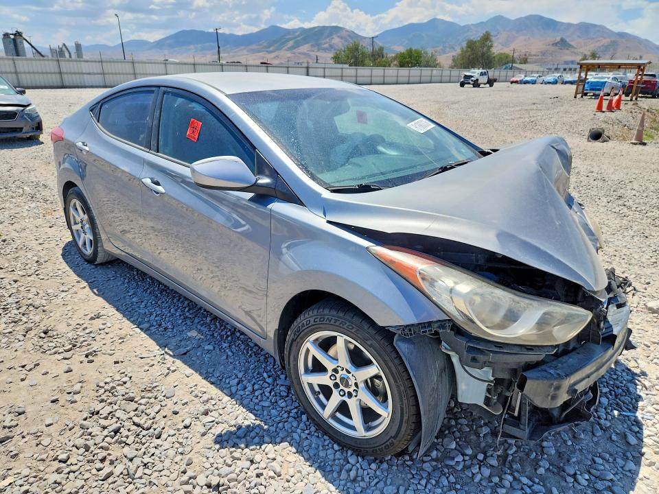 Продажа на аукционе авто 2013 Hyundai Elantra, vin: KMHDH4AE4DU972495, номер лота: 61880036